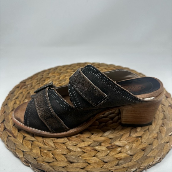 Freebird Caprice Leather Mule Sandal Dark Brown Size 9 Women's - Picture 2 of 9